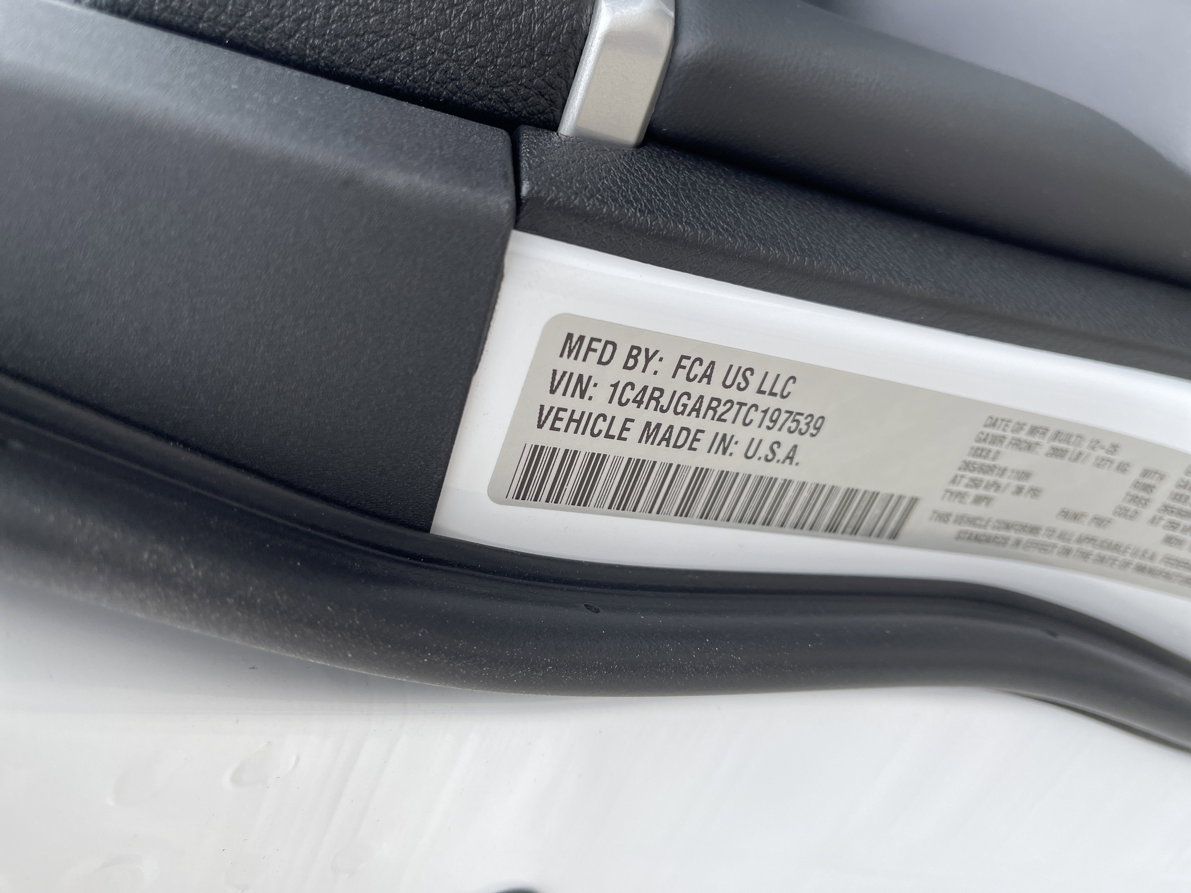 2026 Jeep Grand Cherokee Laredo Altitude