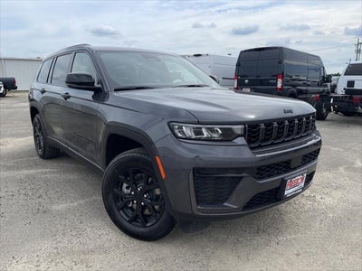 2026 Jeep Grand Cherokee Laredo