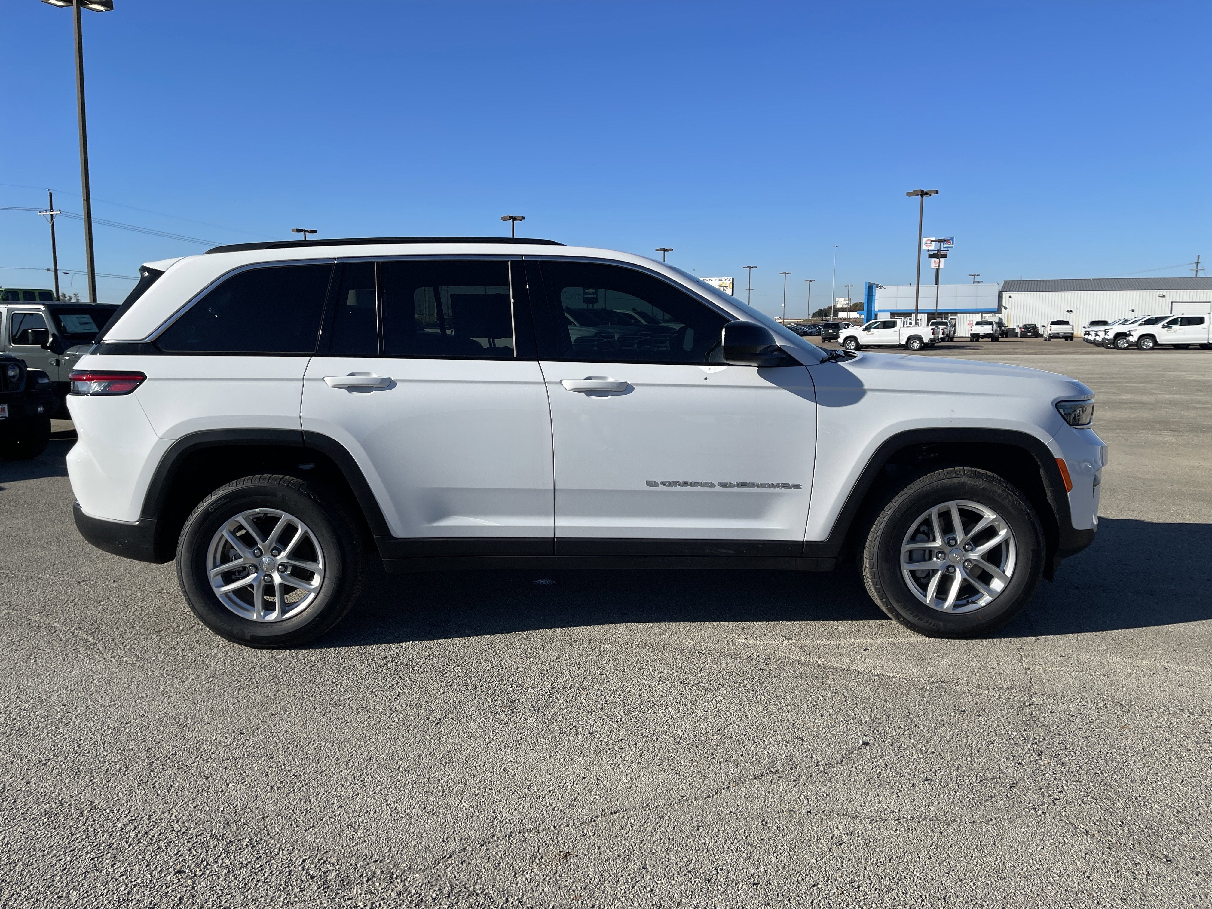 2025 Jeep Grand Cherokee Laredo X