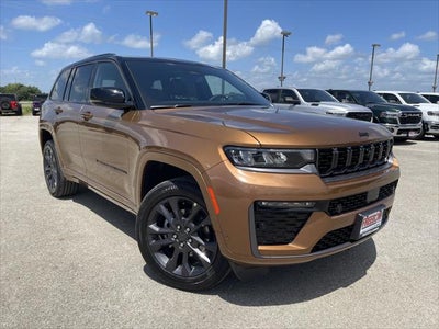 2026 Jeep Grand Cherokee Limited Reserve