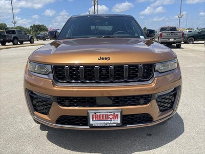 2026 Jeep Grand Cherokee Limited Reserve