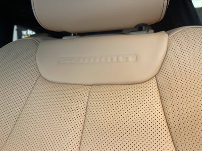 2026 Jeep Grand Cherokee Summit
