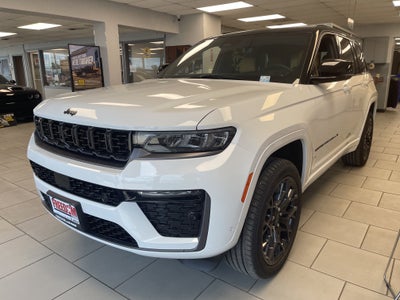 2026 Jeep Grand Cherokee Summit