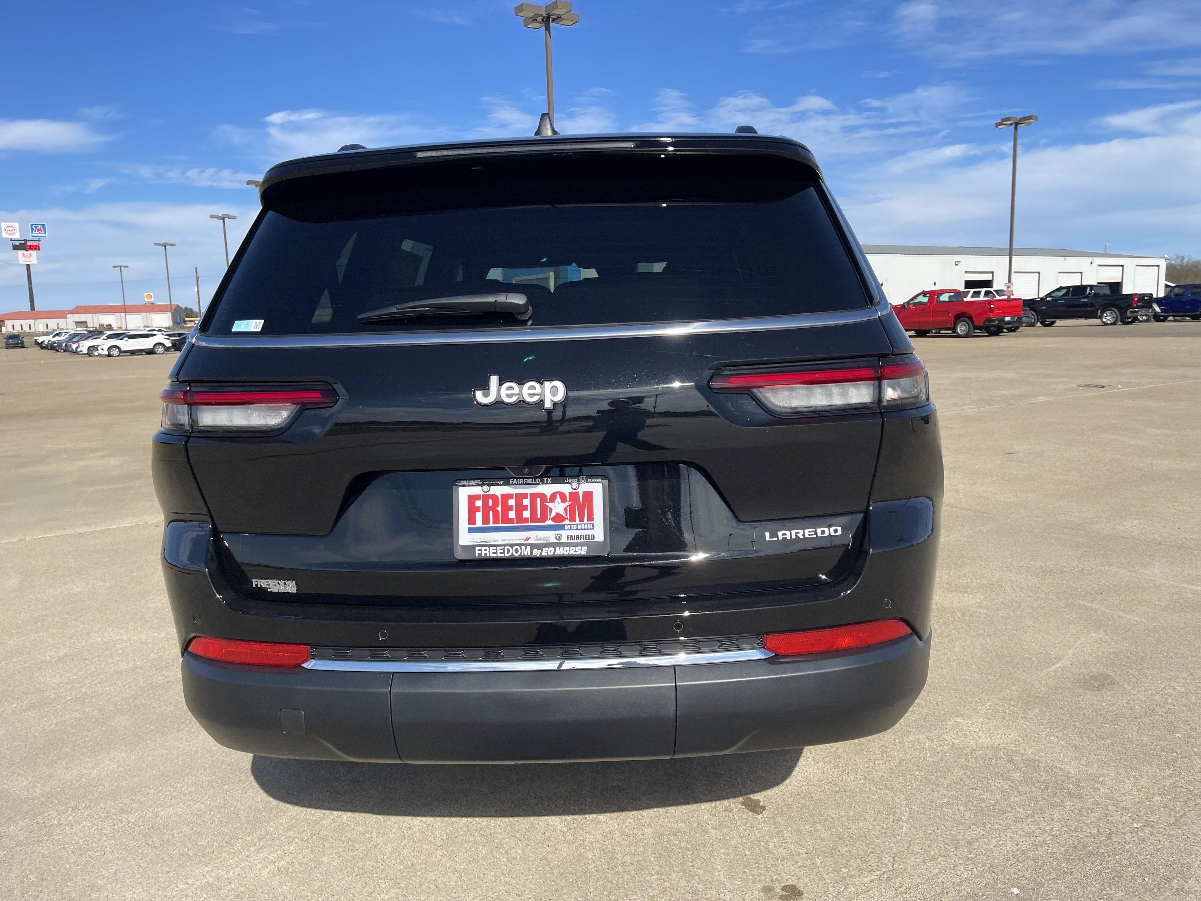 2025 Jeep Grand Cherokee Laredo X