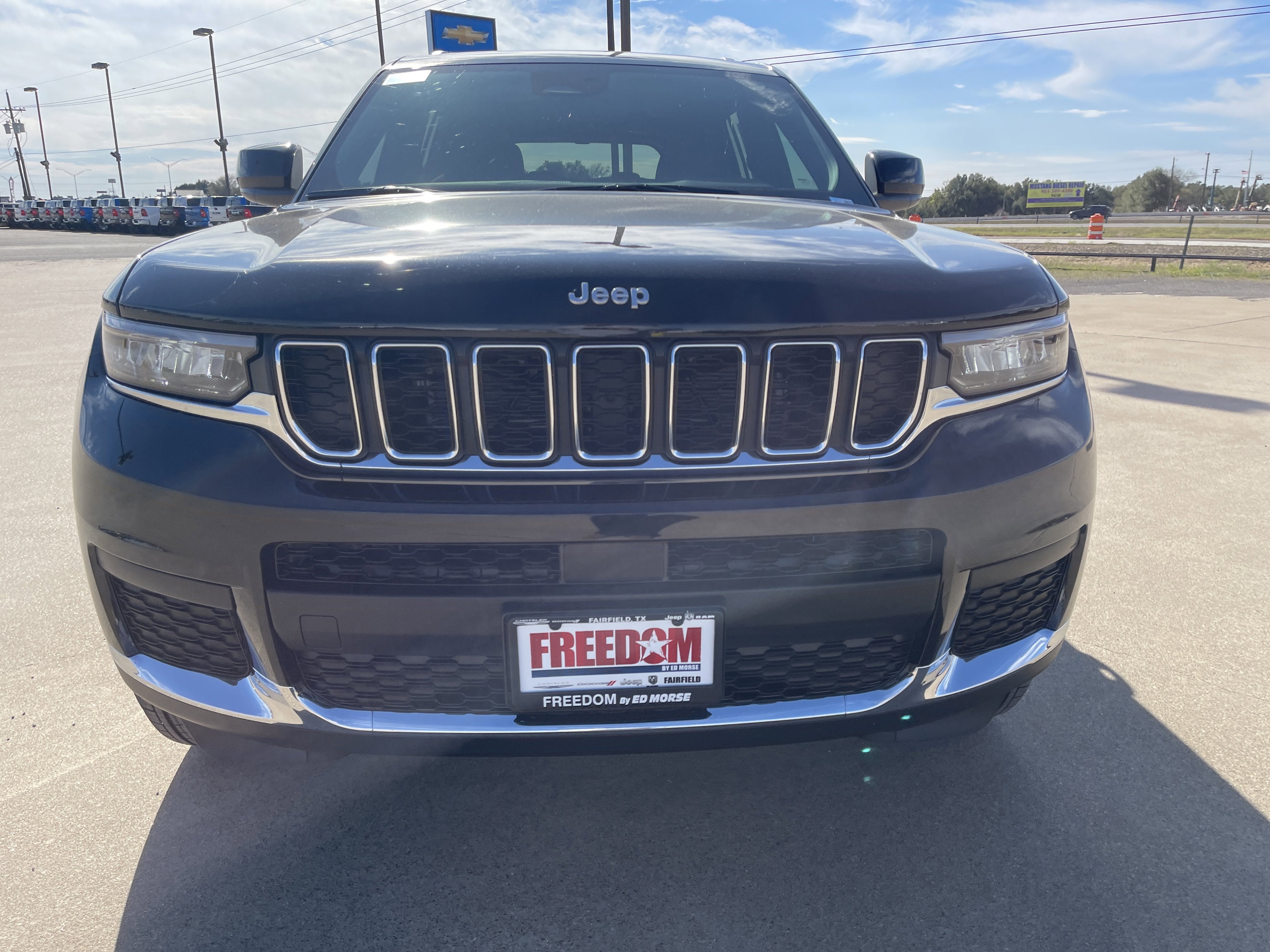 2025 Jeep Grand Cherokee Laredo X