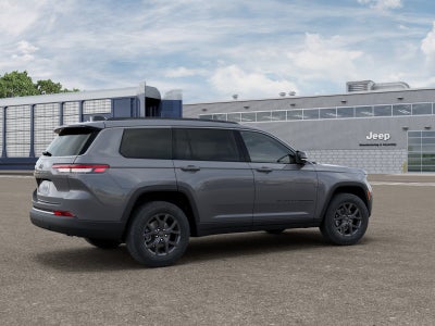 2027 Jeep Grand Cherokee Laredo Altitude