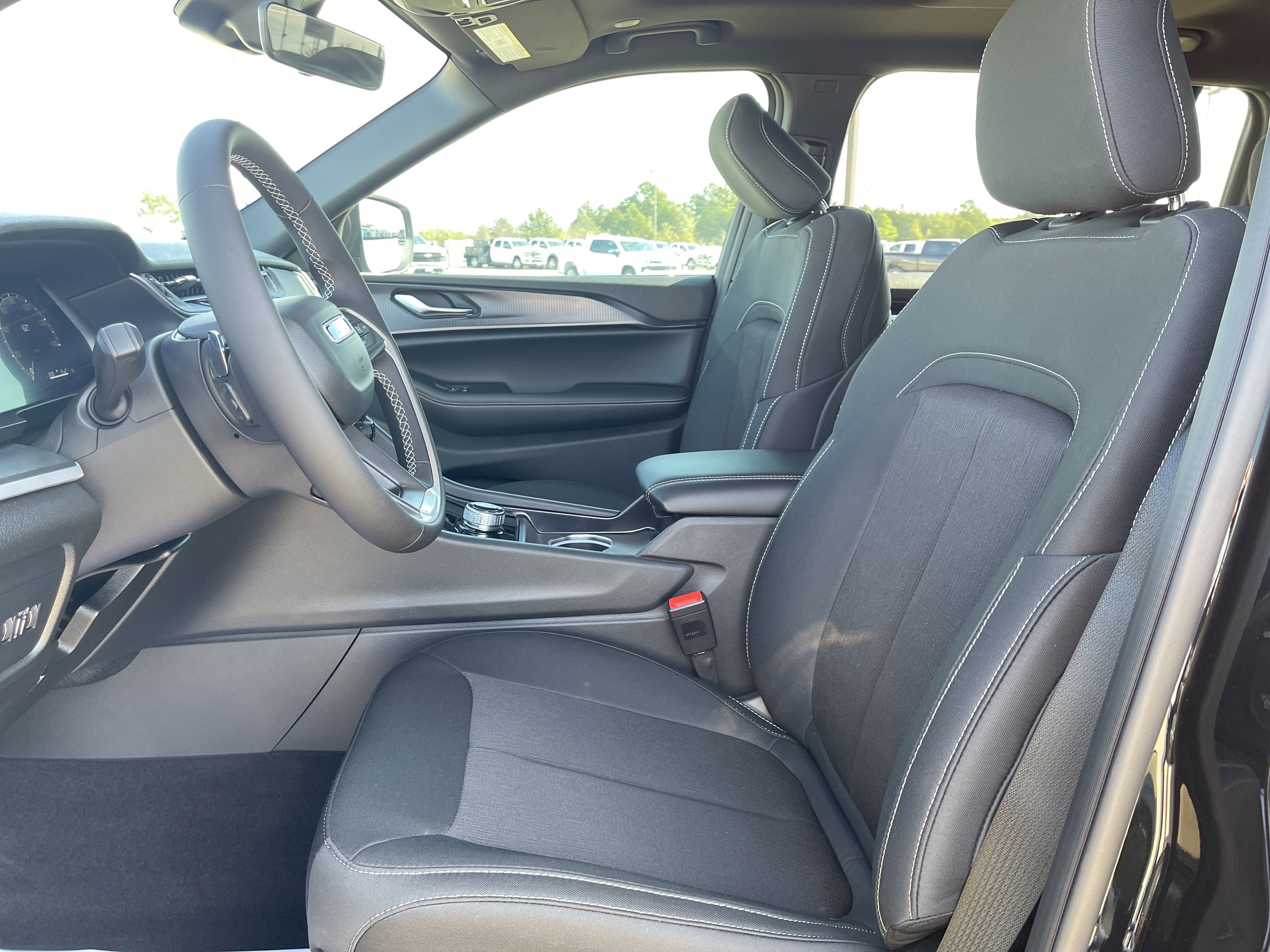 2025 Jeep Grand Cherokee L Laredo X