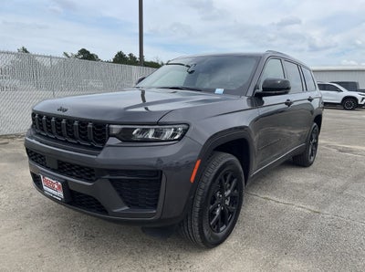2026 Jeep Grand Cherokee L Laredo Altitude