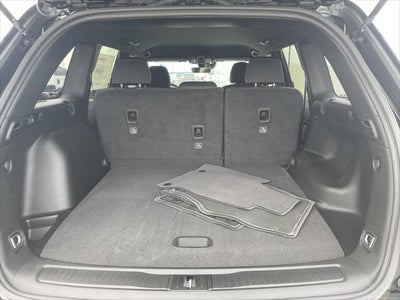 2026 Jeep Grand Cherokee L Laredo Altitude
