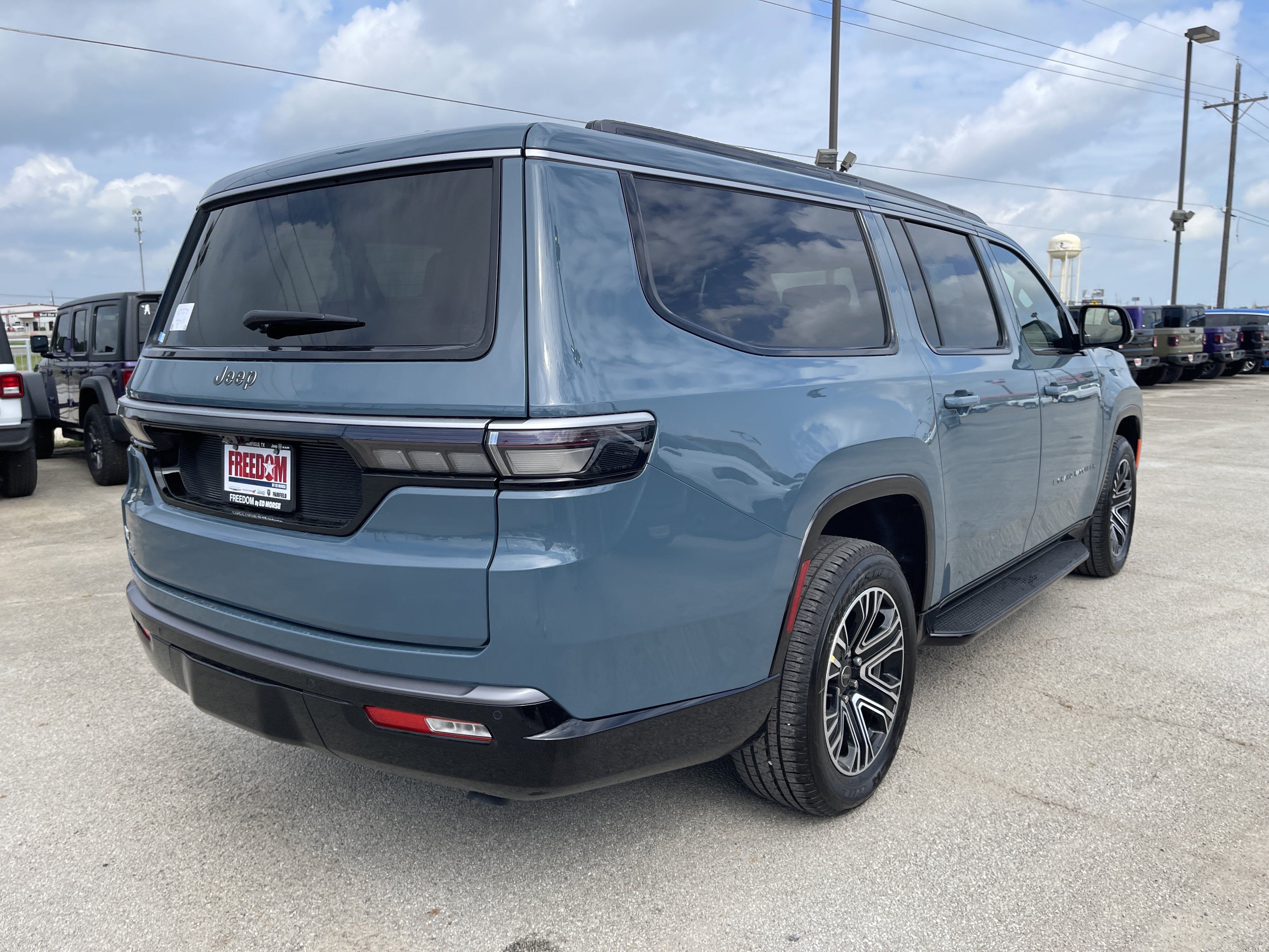 2026 Jeep Grand Wagoneer 4x4