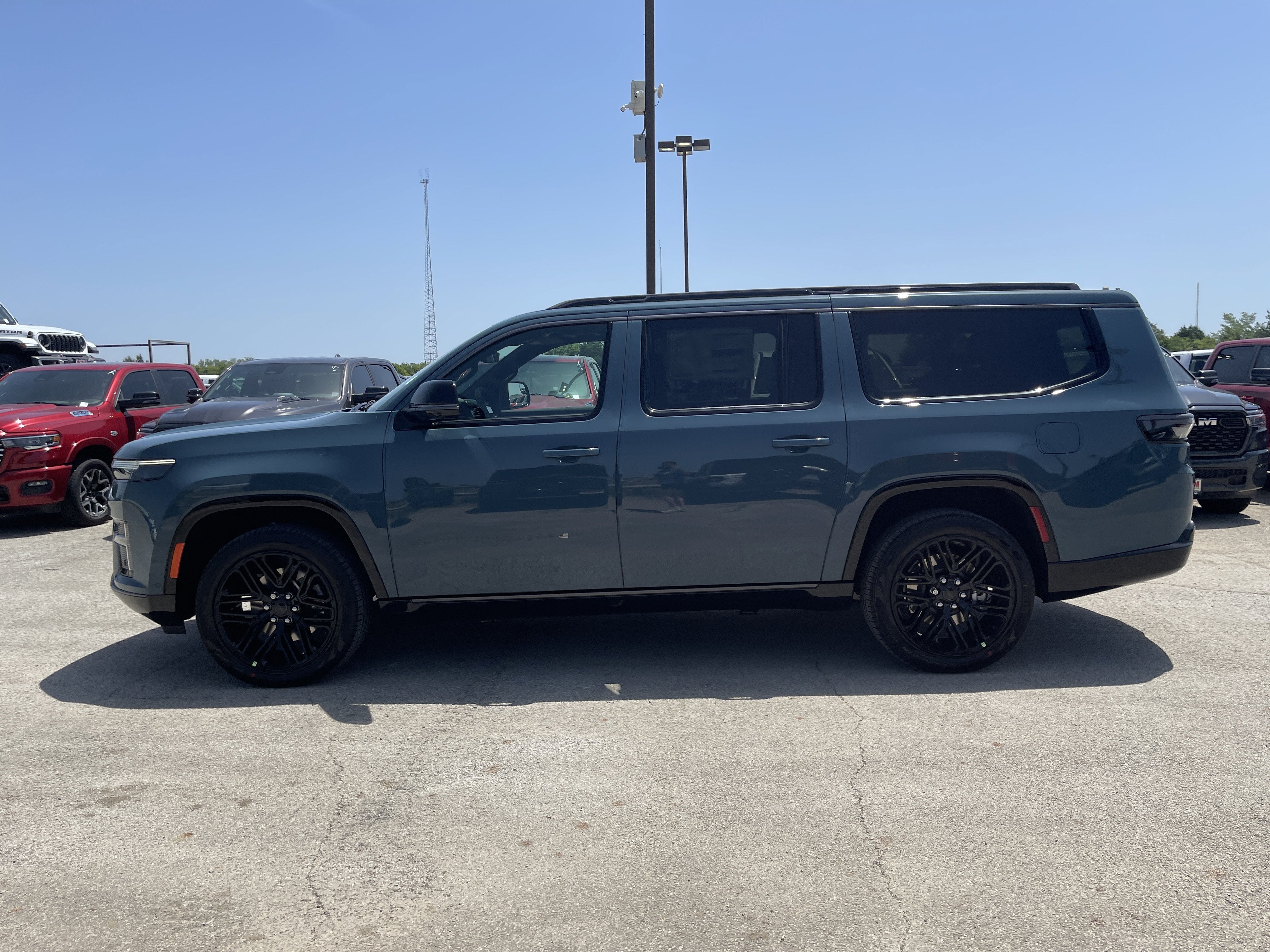 2026 Jeep Grand Wagoneer Limited Reserve