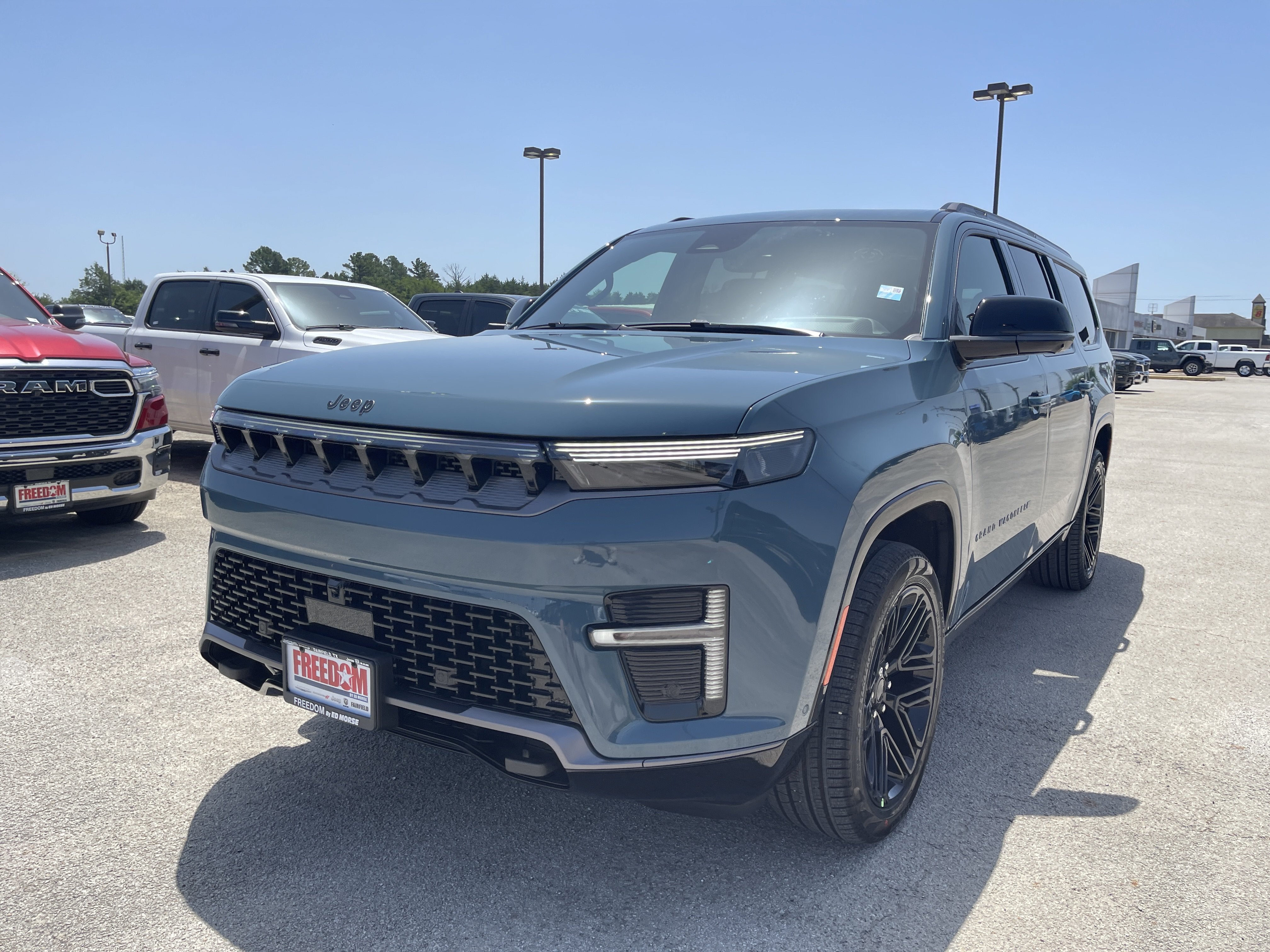 2026 Jeep Grand Wagoneer Limited Reserve