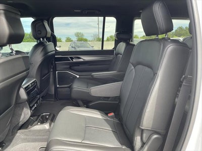 2026 Jeep Grand Wagoneer 4x4