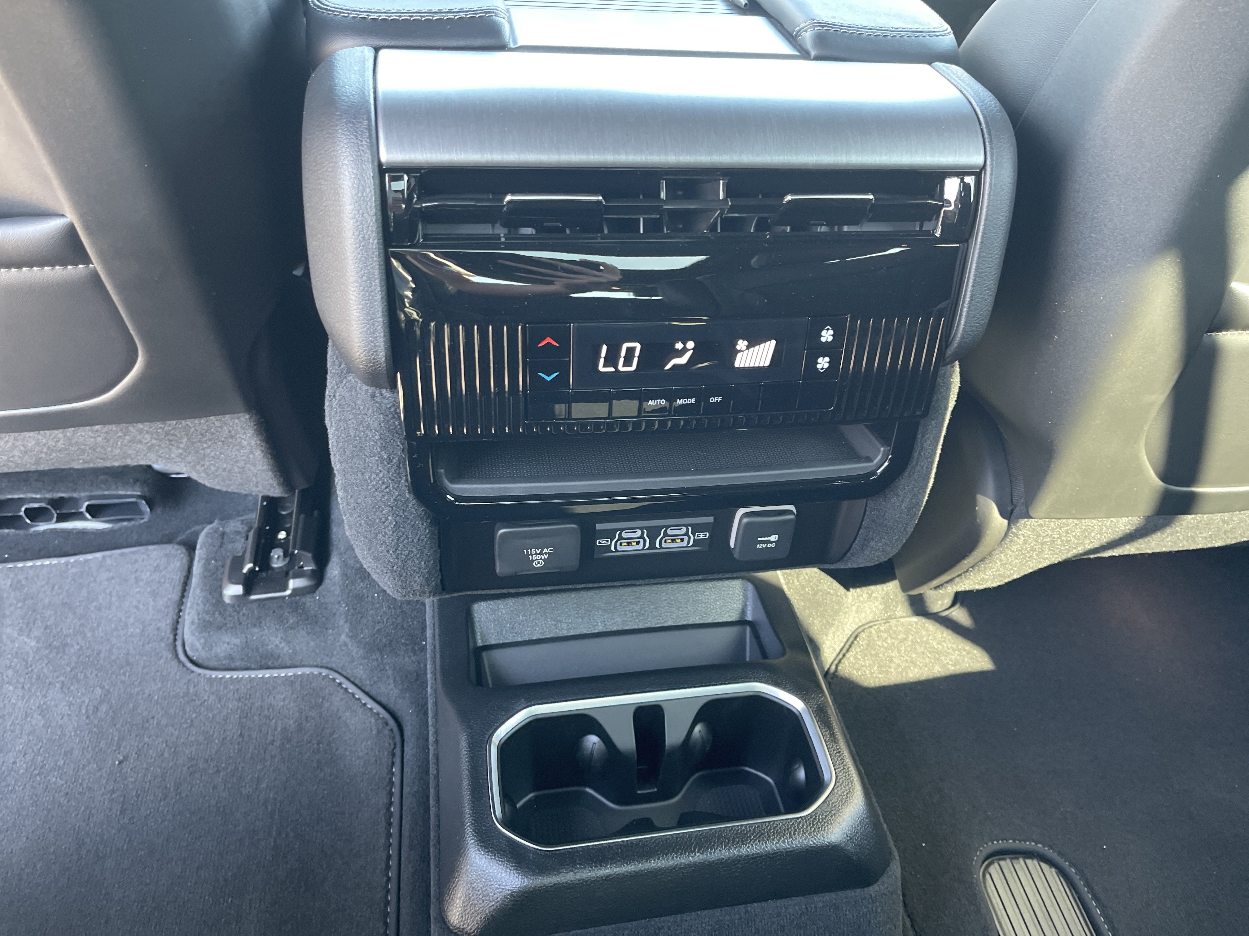 2026 Jeep Grand Wagoneer Upland