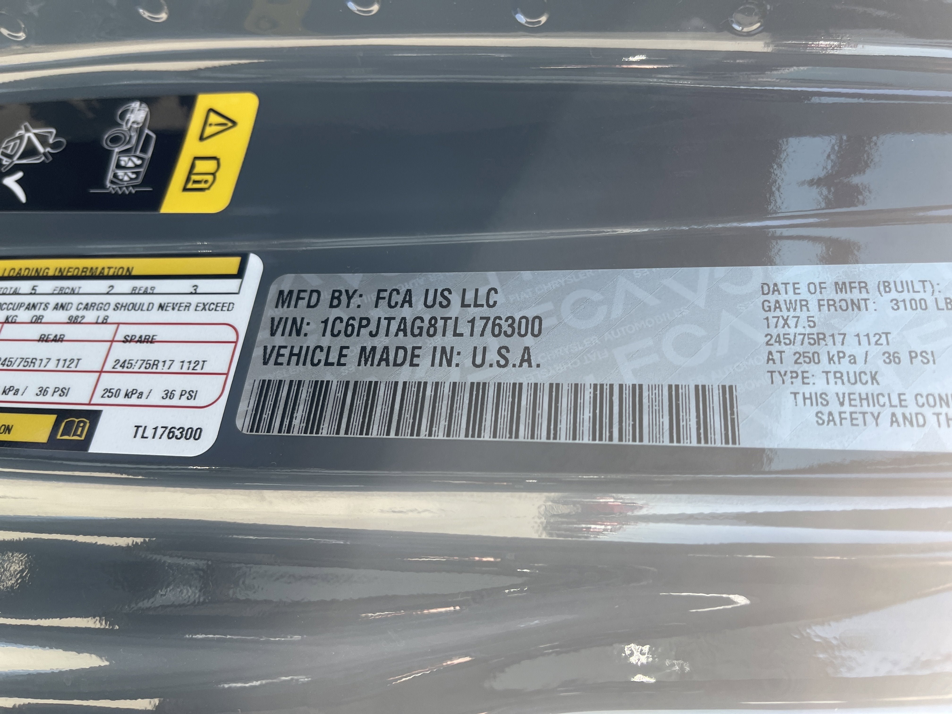 2026 Jeep Gladiator Sport