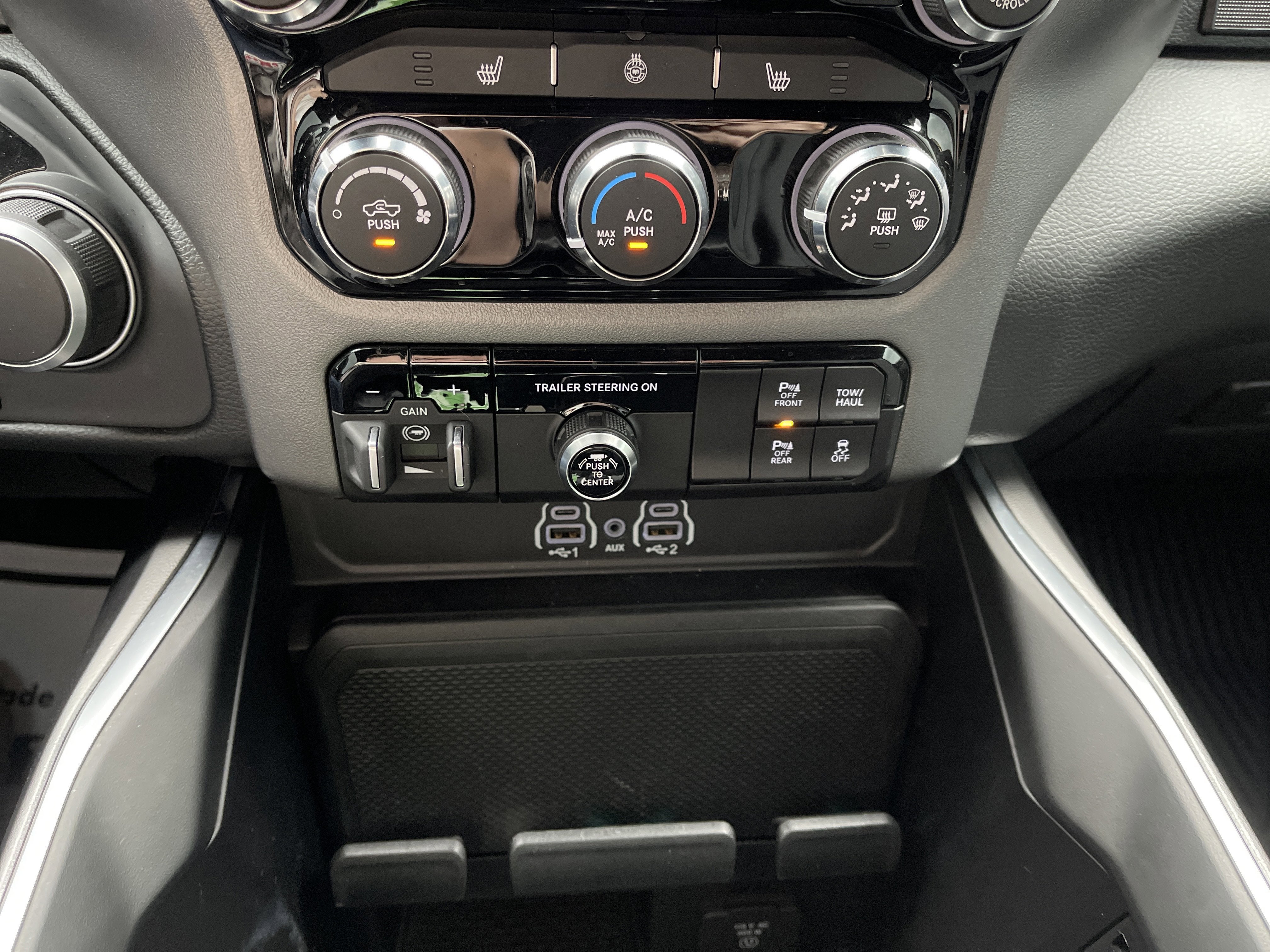 2025 RAM 1500 Lone Star