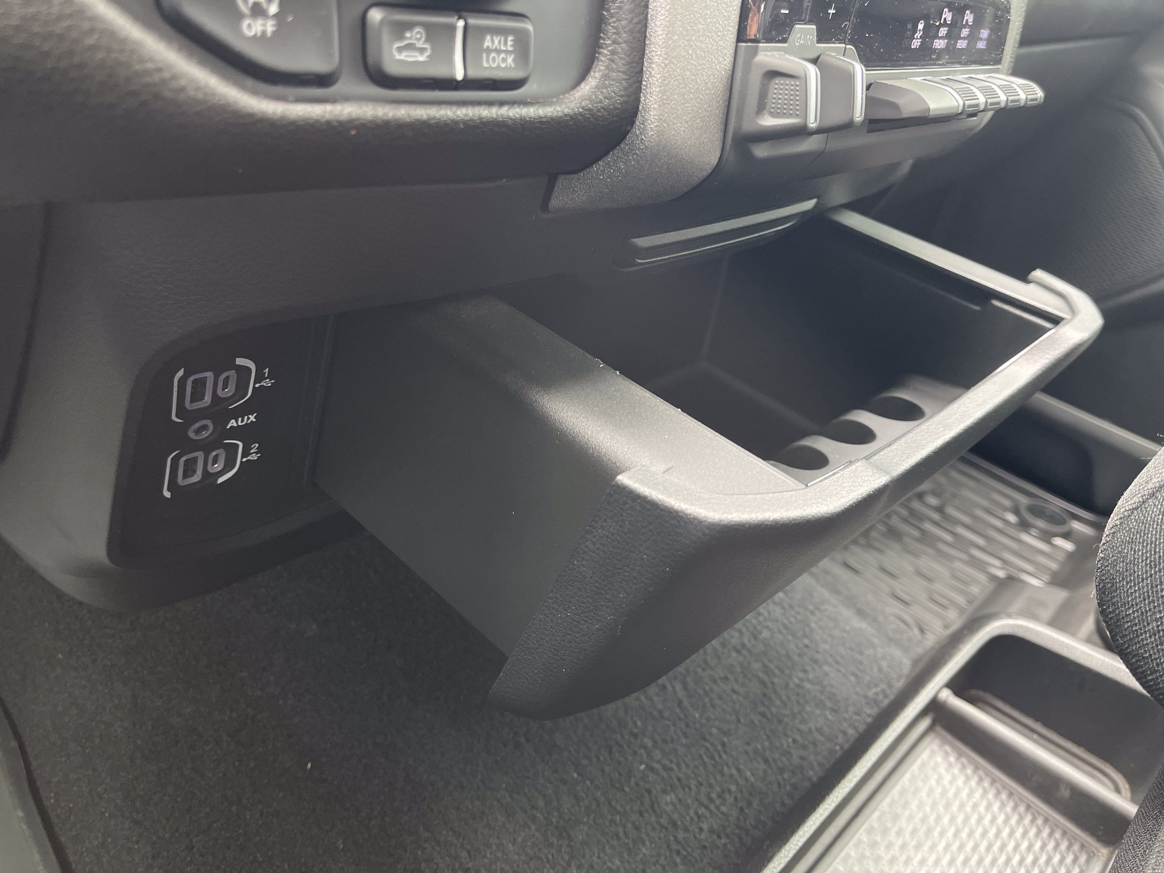 2025 RAM 1500 Warlock