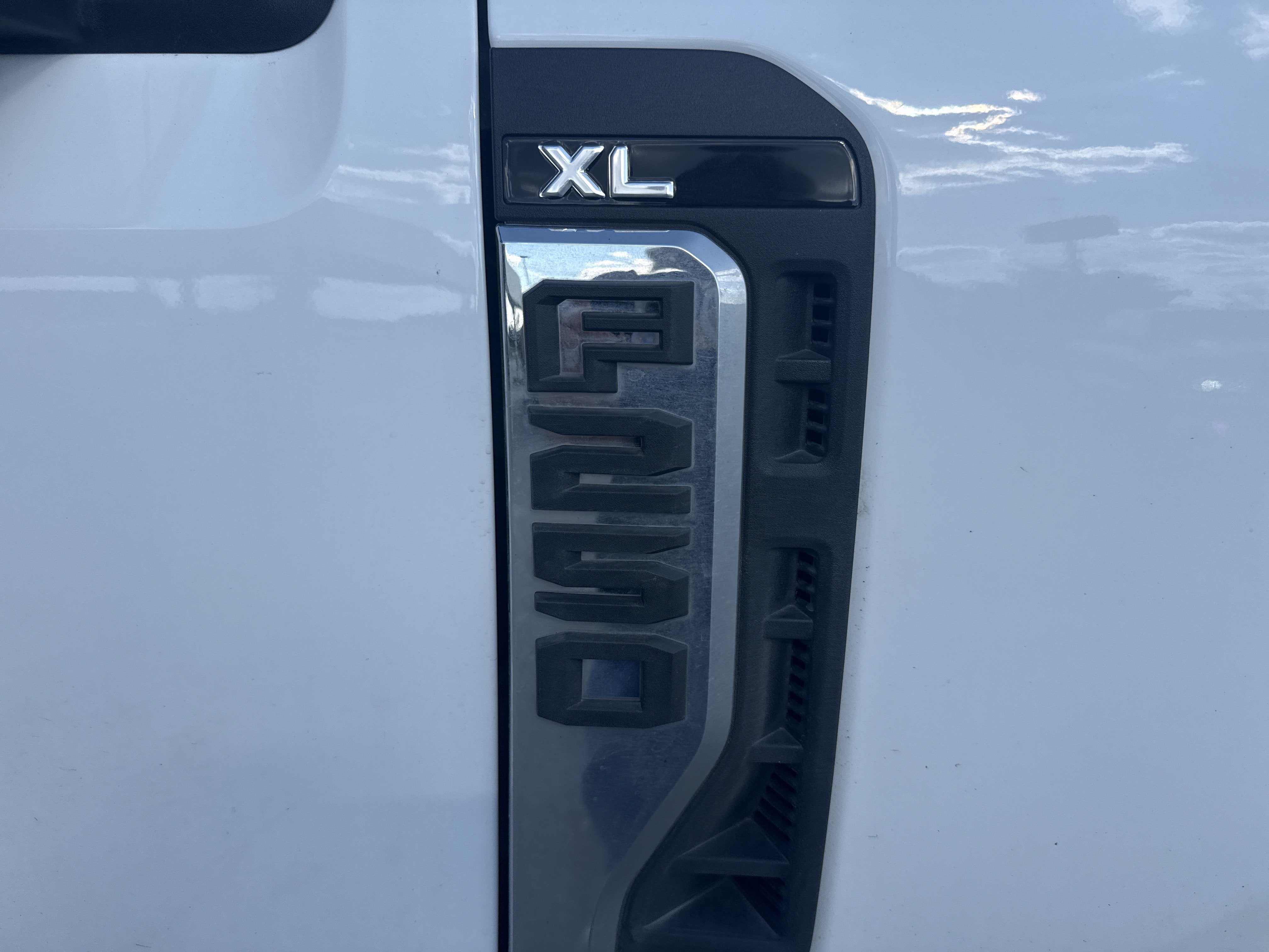 2024 Ford Super Duty F-250 SRW XL
