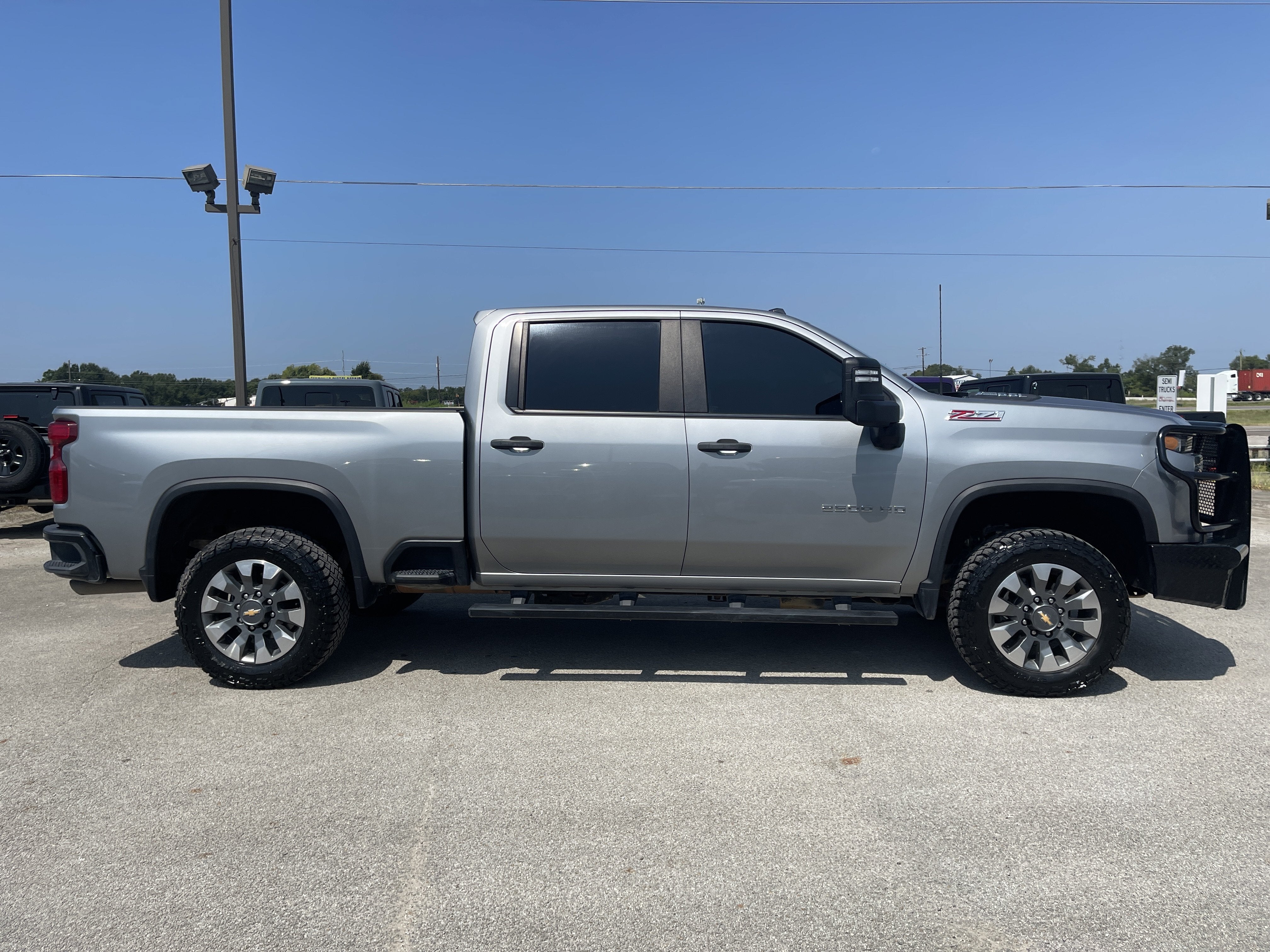 2025 Chevrolet Silverado 2500HD Custom