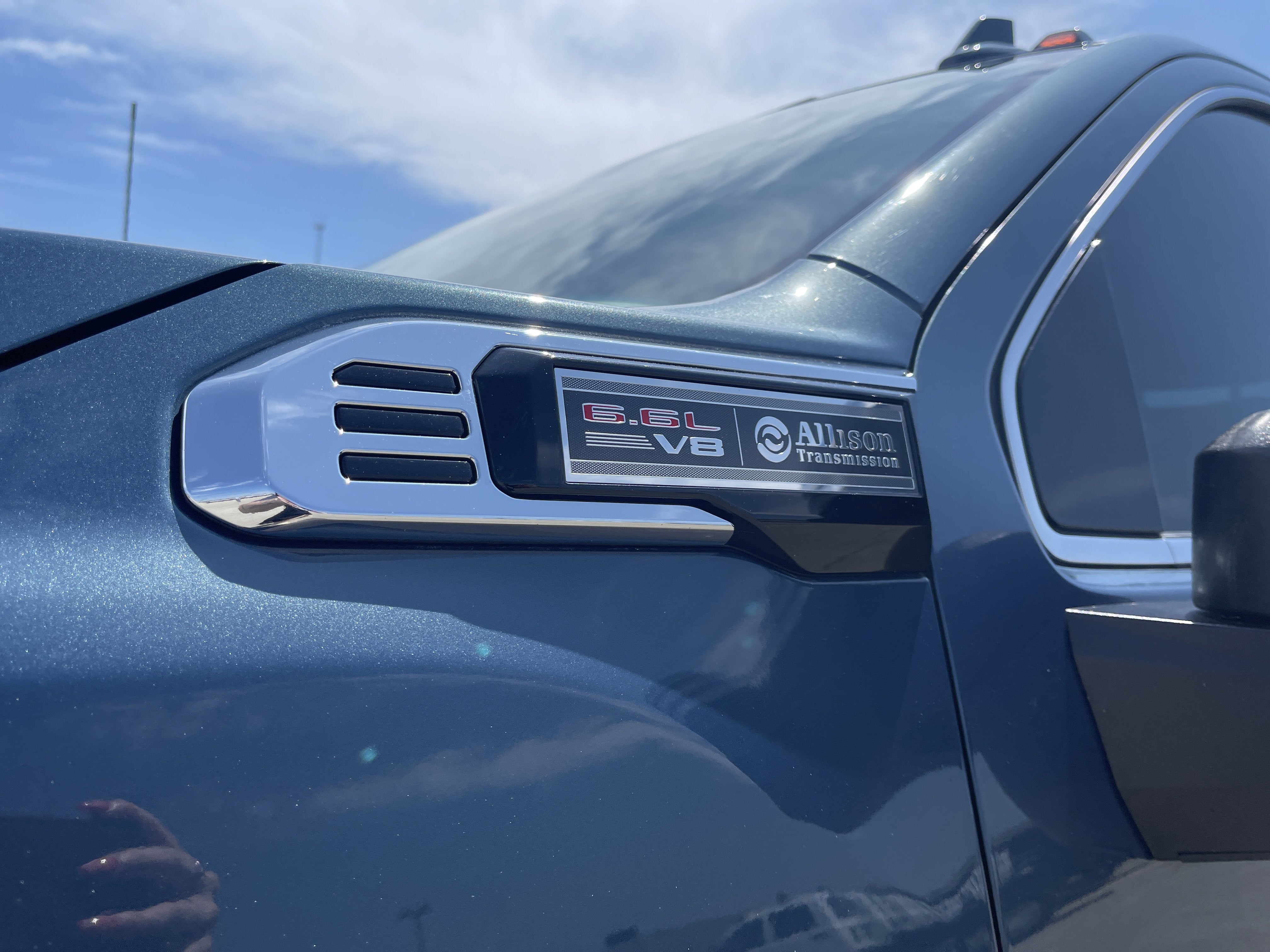 2025 GMC Sierra 2500HD Denali