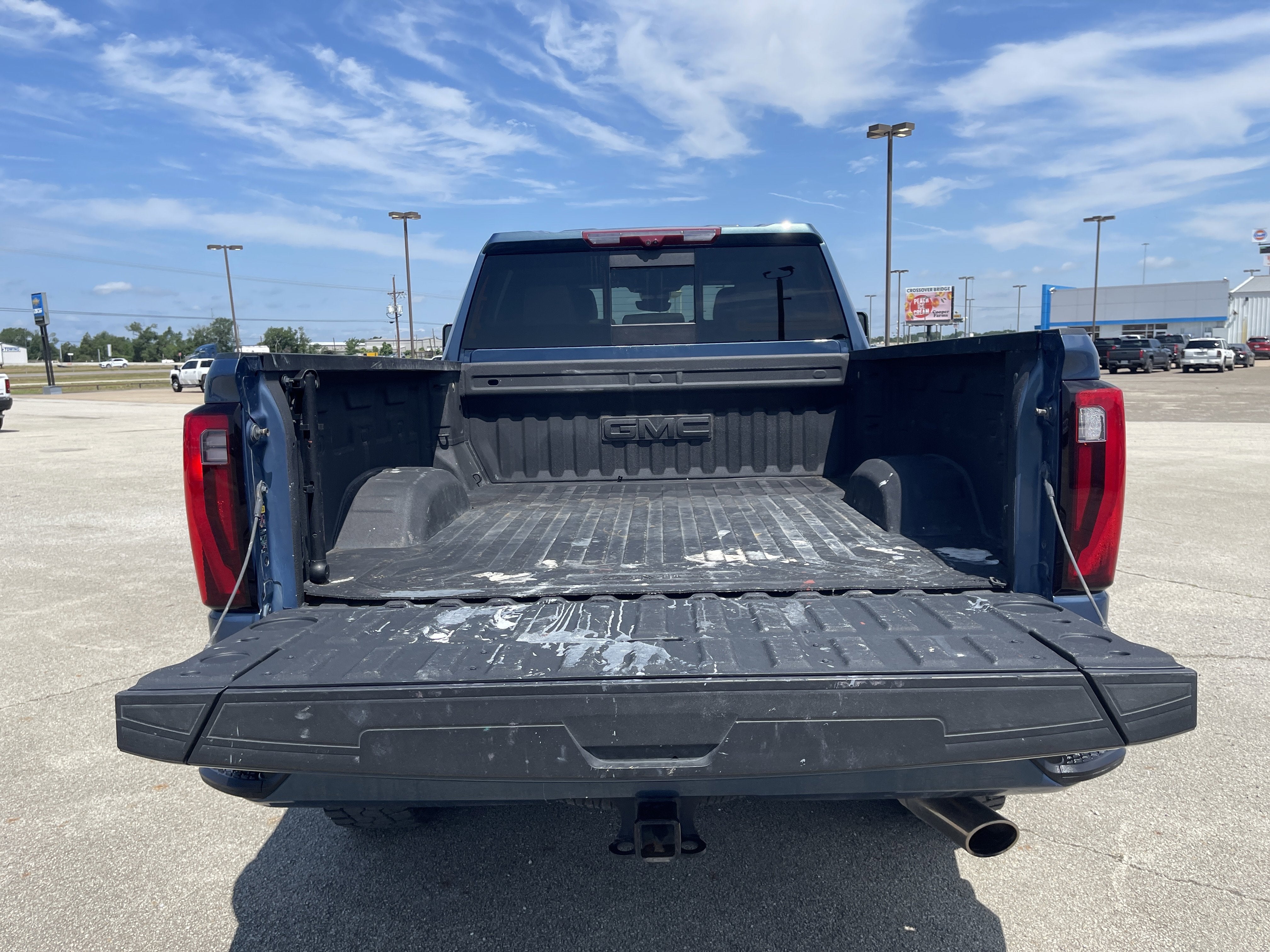 2025 GMC Sierra 2500HD Denali