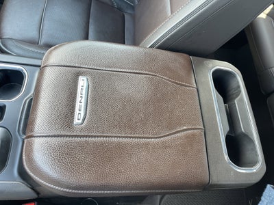 2025 GMC Sierra 2500HD Denali