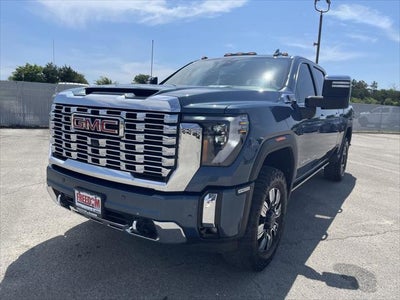 2025 GMC Sierra 2500HD Denali