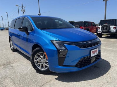 2027 Chrysler Pacifica Select