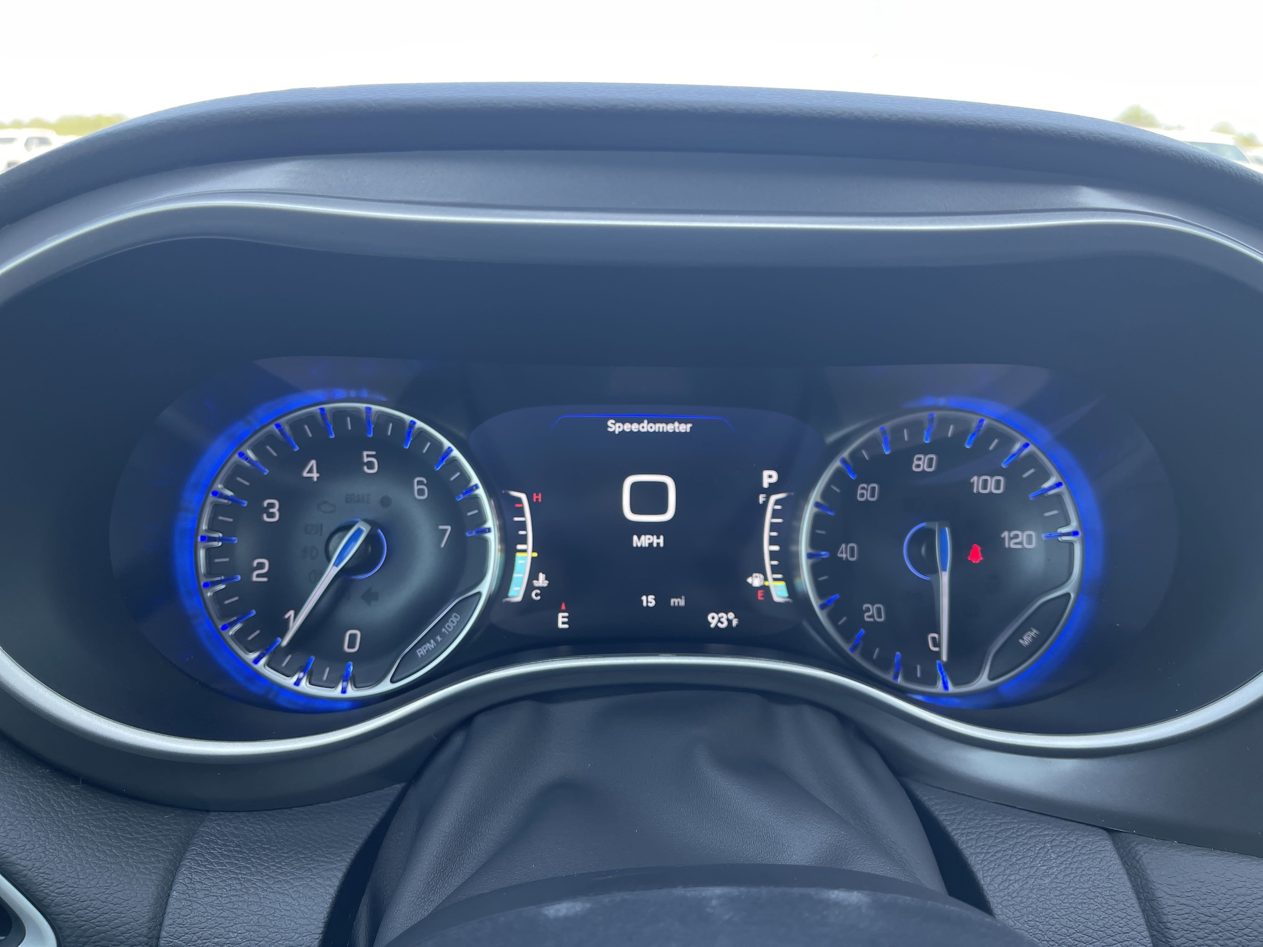 2026 Chrysler Voyager LX