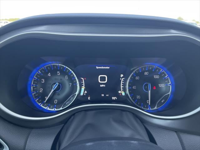 2026 Chrysler Voyager LX