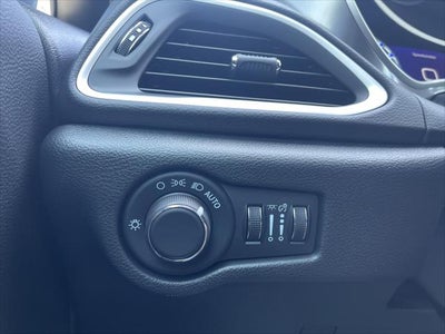 2026 Chrysler Voyager LX