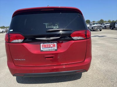 2026 Chrysler Voyager LX