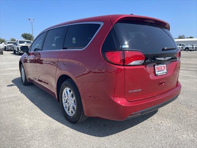 2026 Chrysler Voyager LX