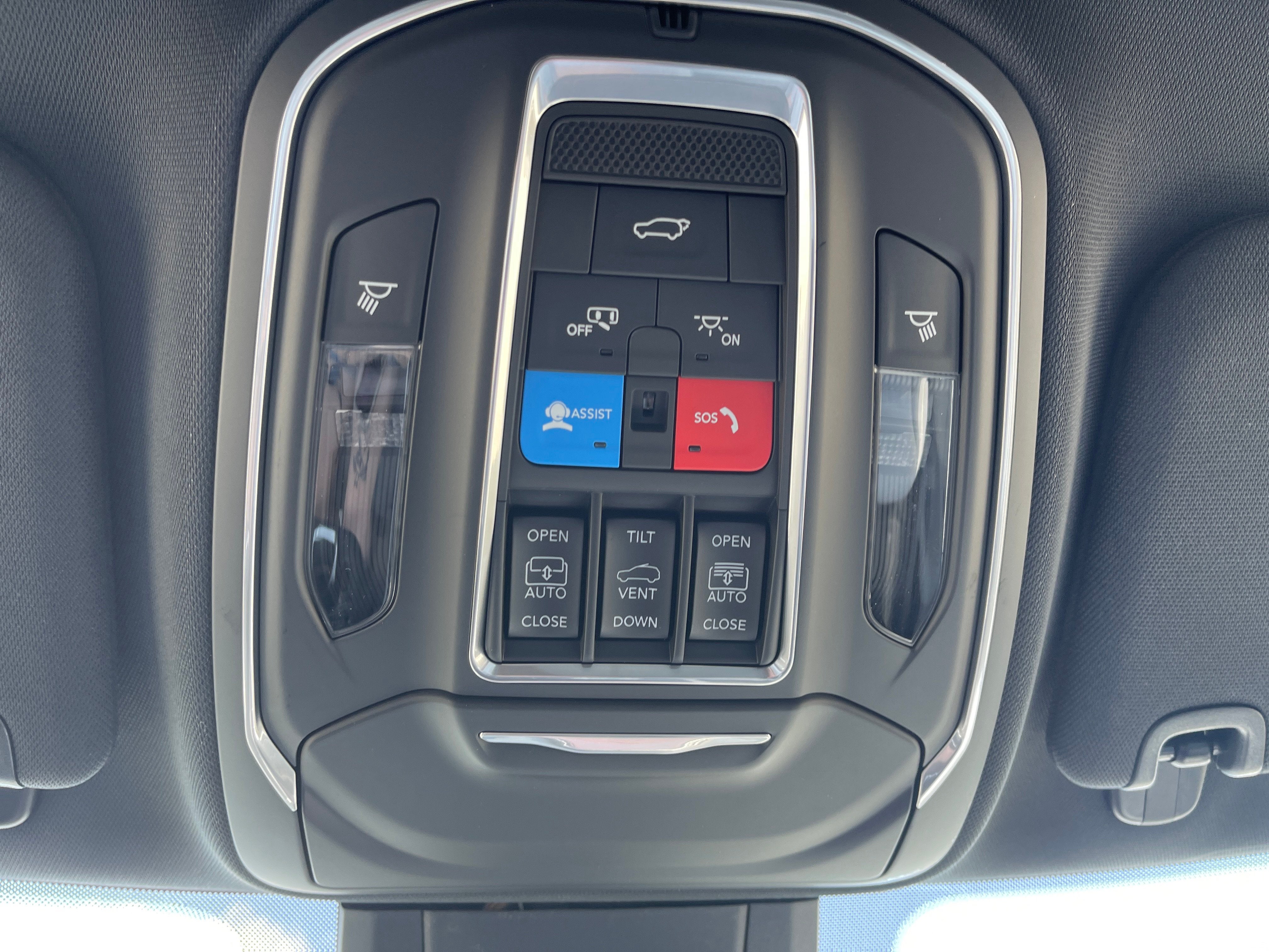 2026 Jeep Cherokee Overland