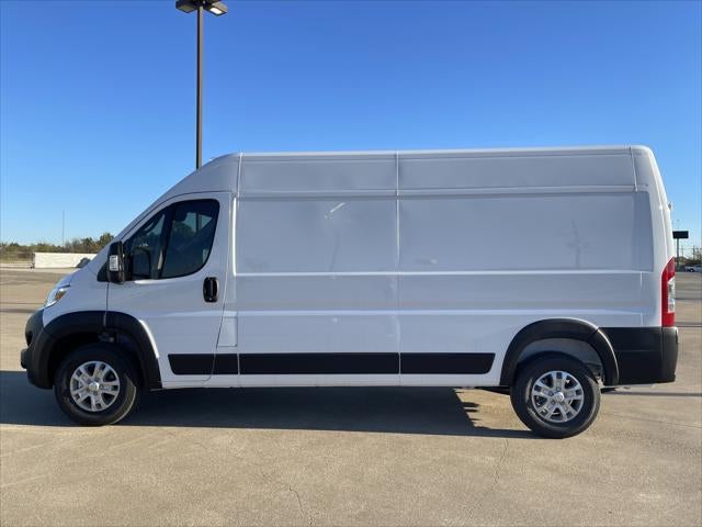 2026 RAM Promaster SLT