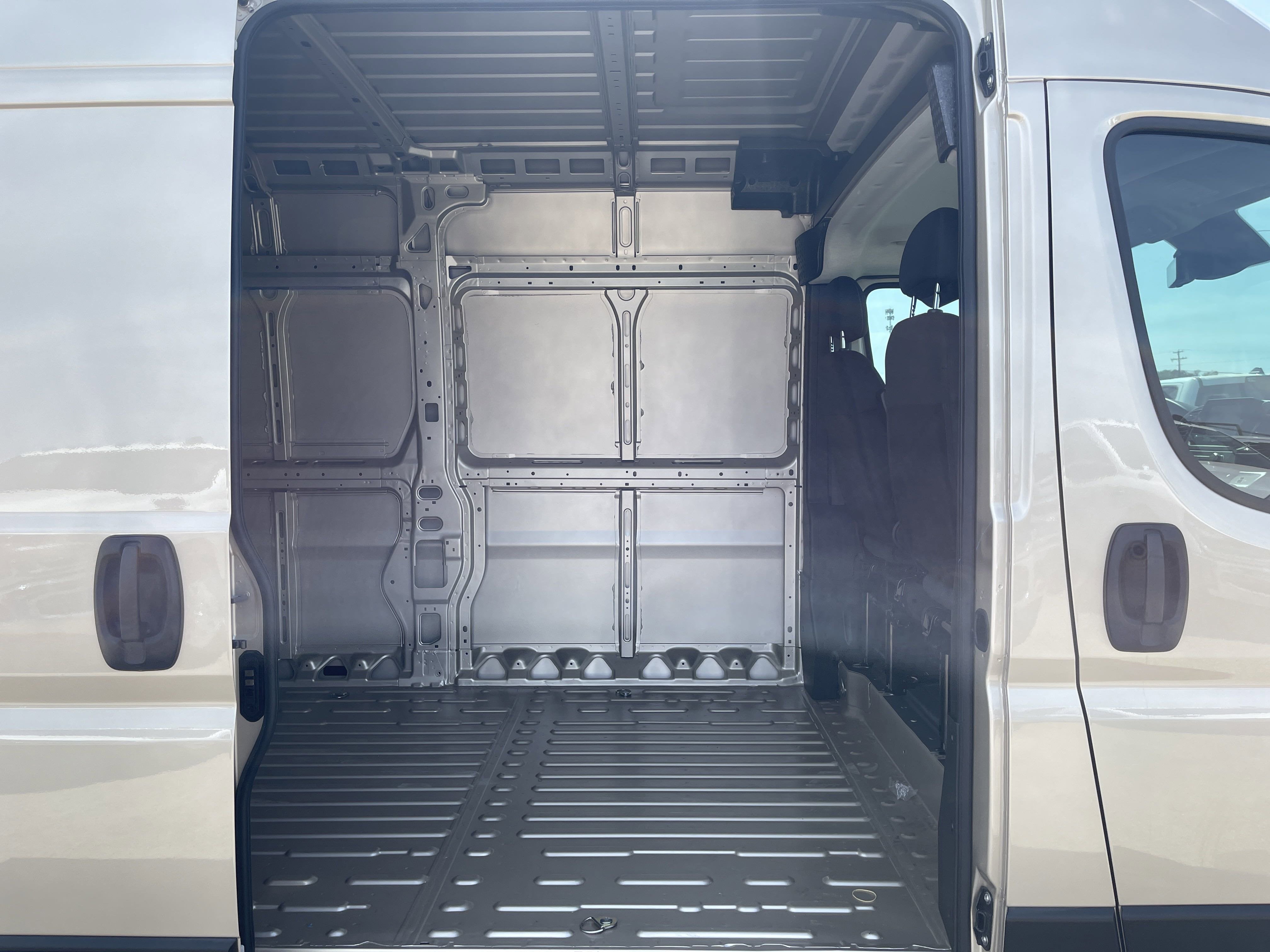 2025 RAM ProMaster Cargo Van Tradesman