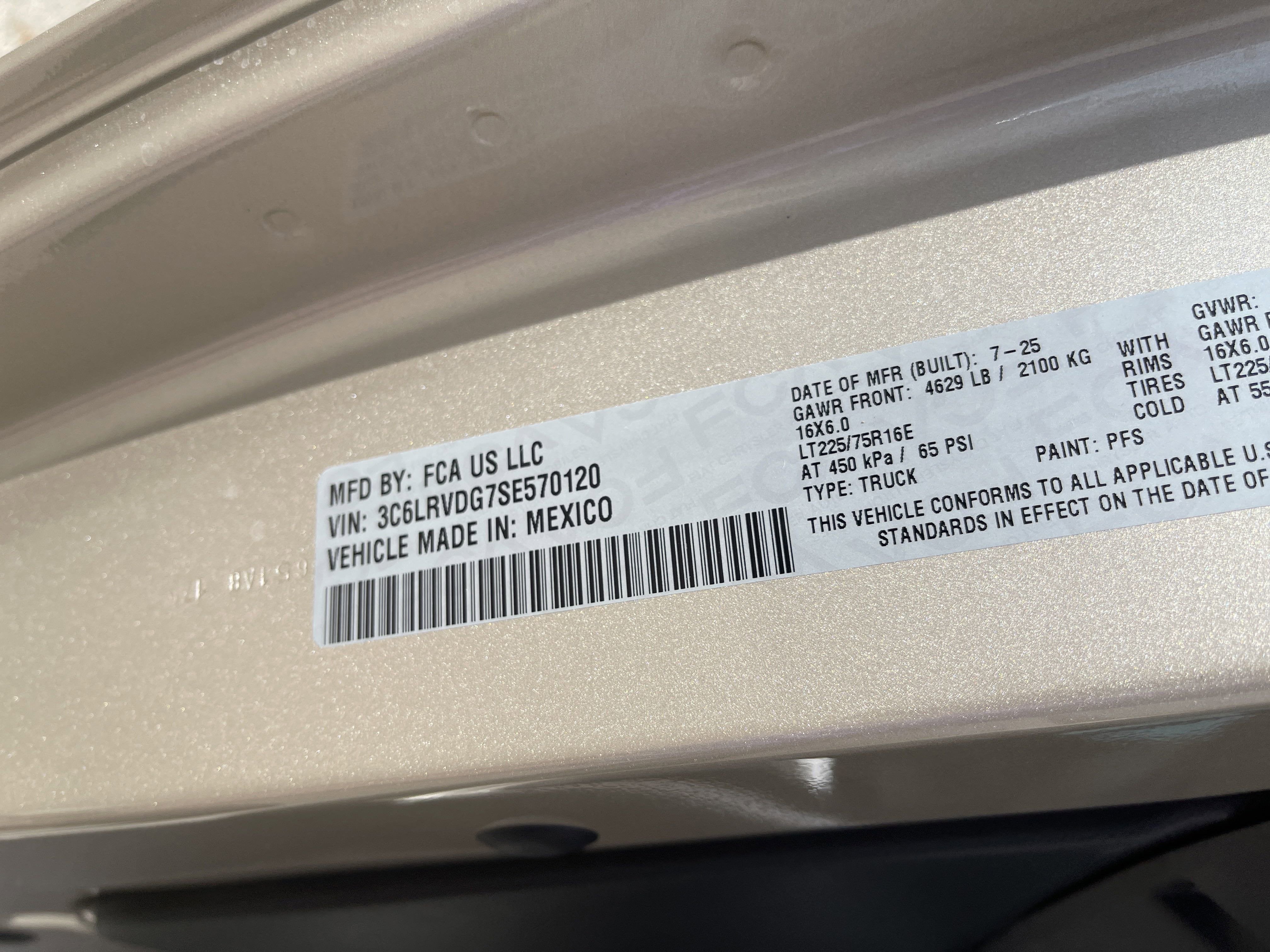 2025 RAM ProMaster Cargo Van Tradesman