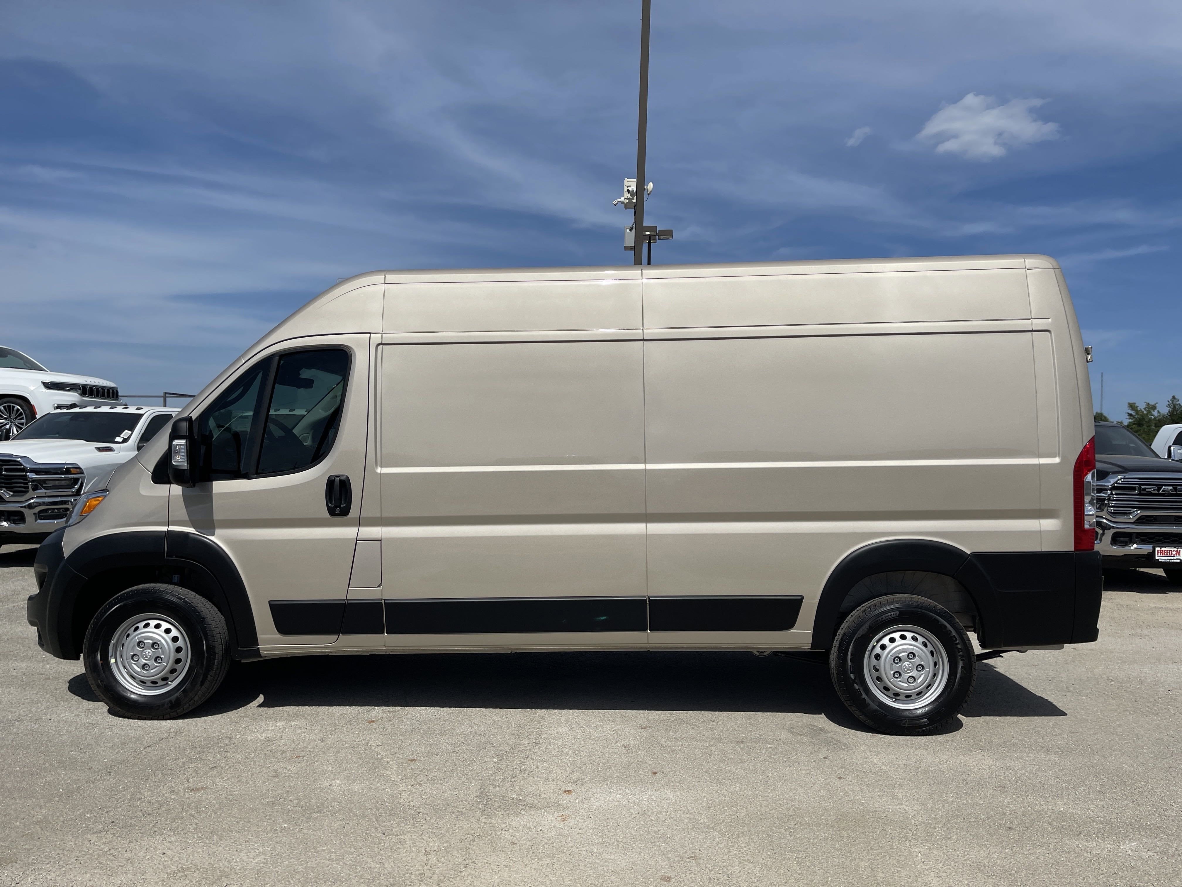 2025 RAM ProMaster Cargo Van Tradesman
