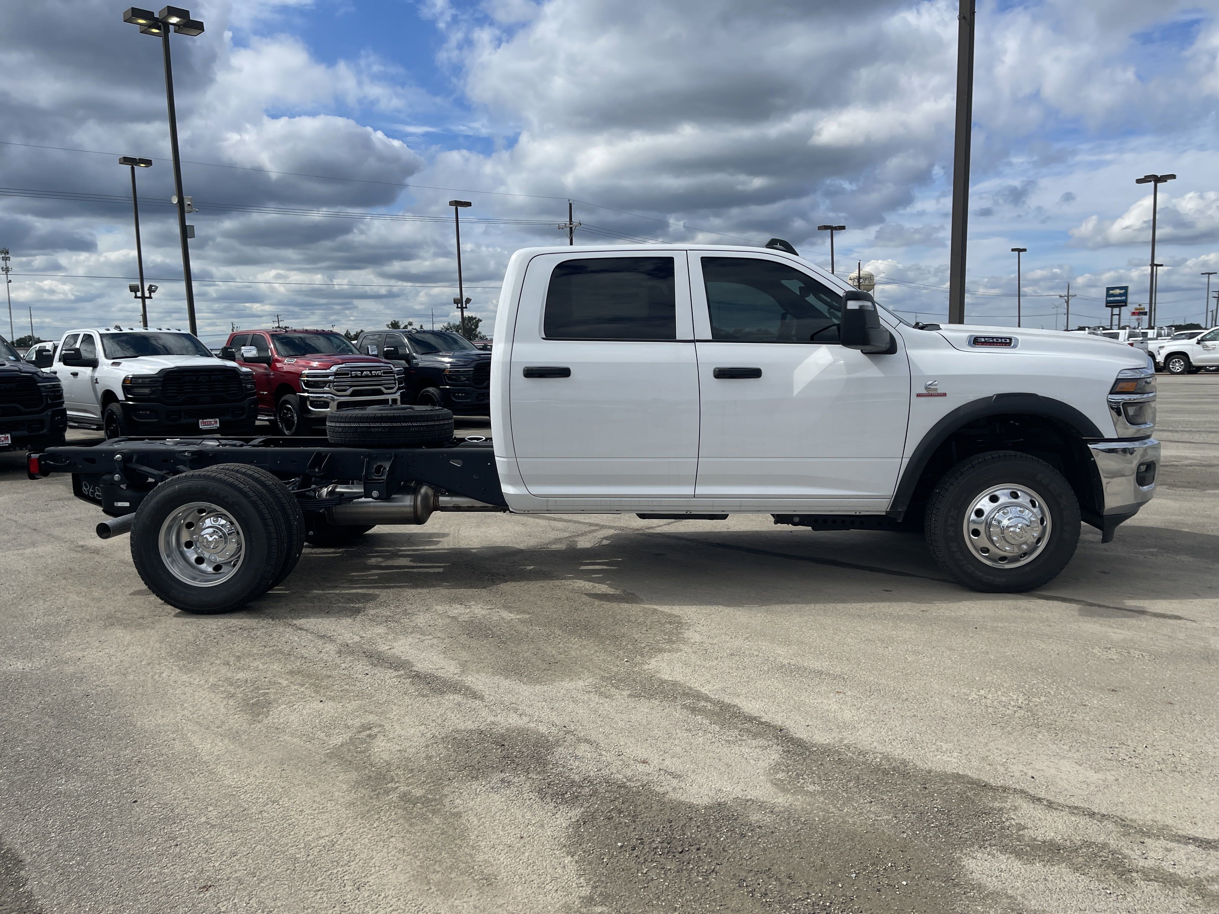 2025 RAM 3500 Chassis Cab Tradesman