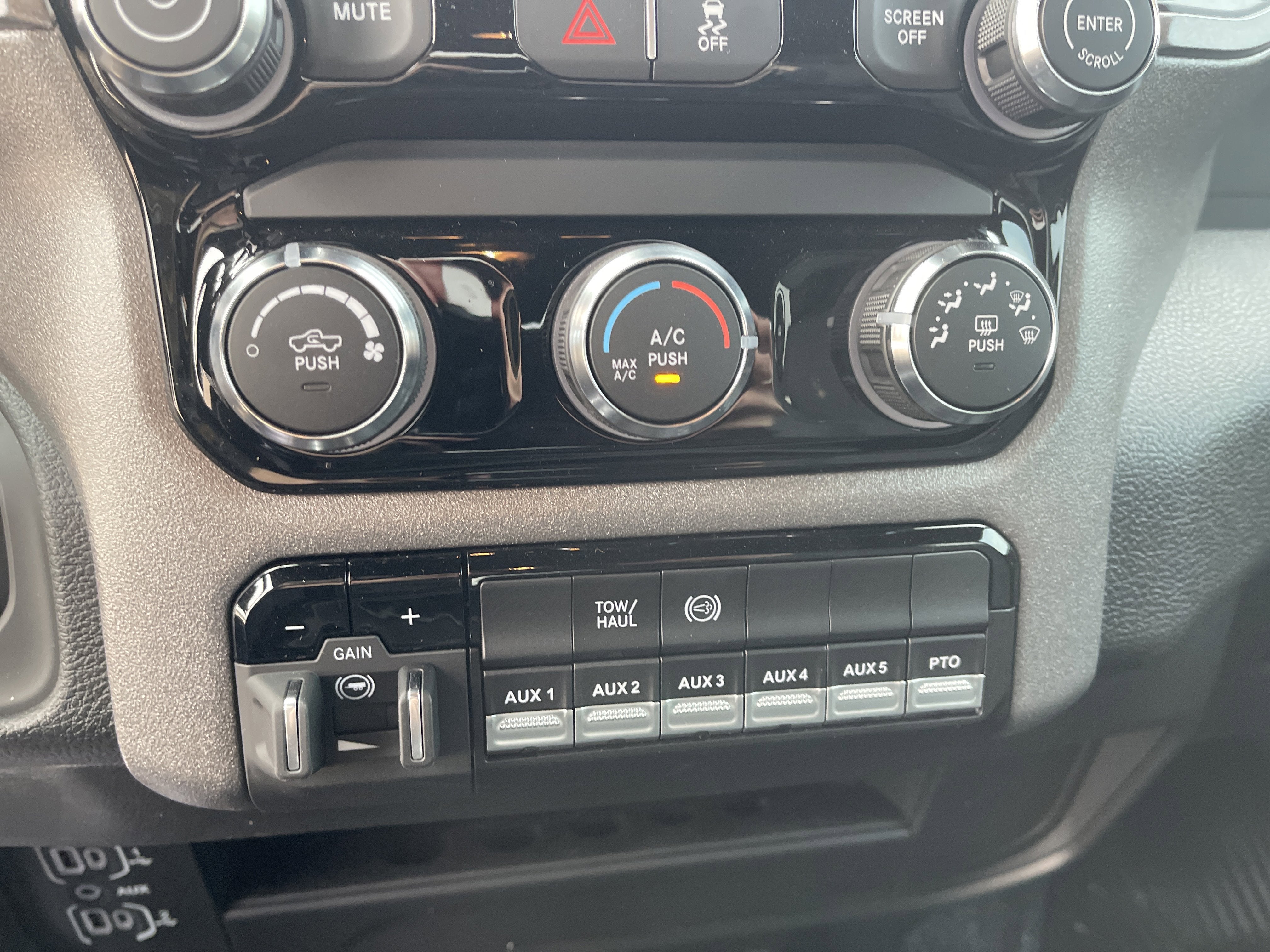 2026 RAM 3500 Chassis Cab Tradesman