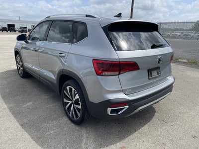 2023 Volkswagen Taos SE
