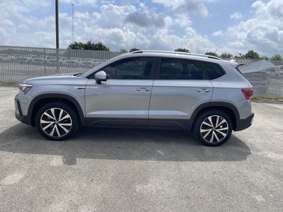 2023 Volkswagen Taos SE