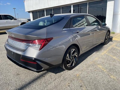 2025 Hyundai Elantra Limited