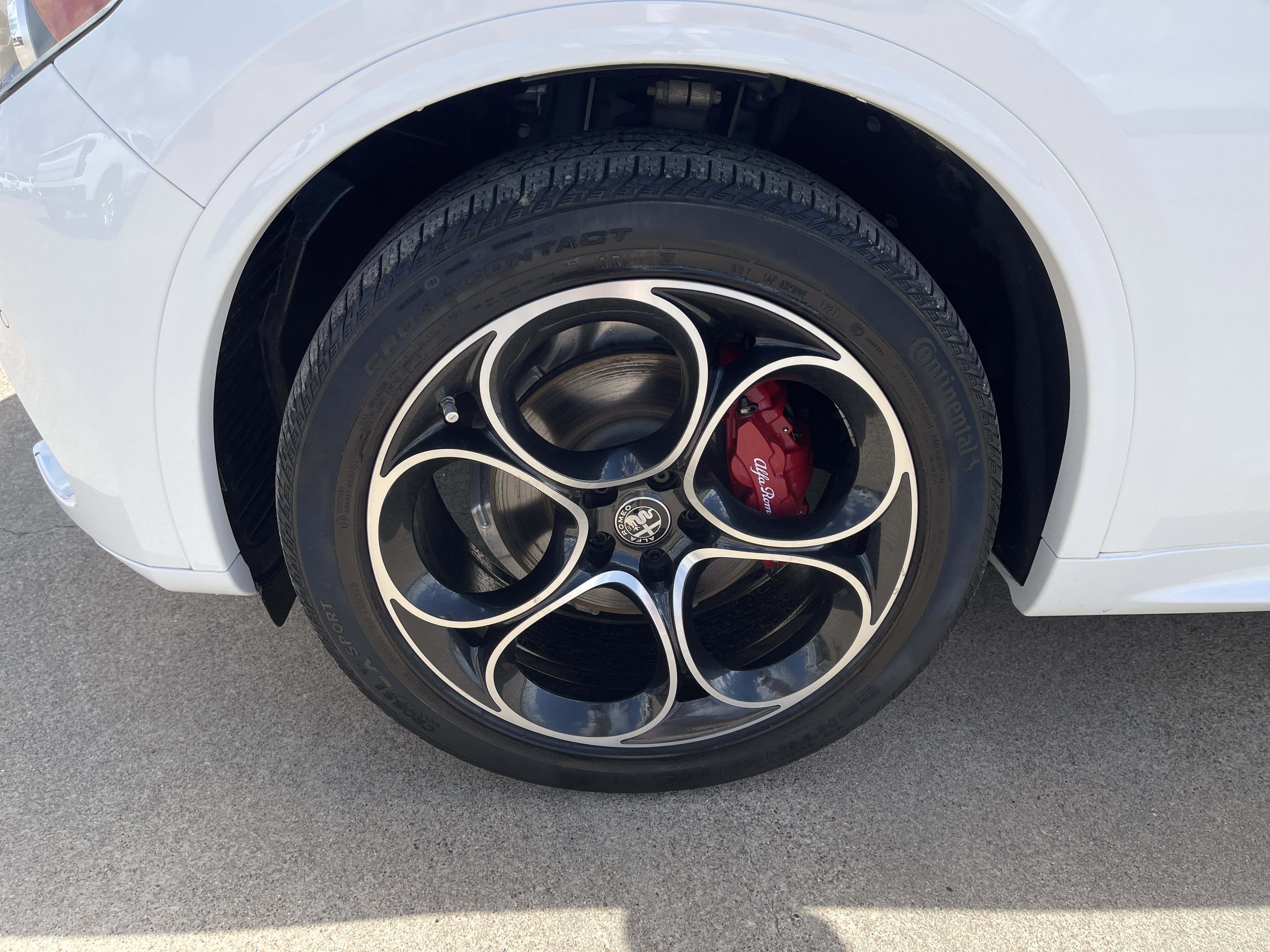 2022 Alfa Romeo Stelvio Veloce