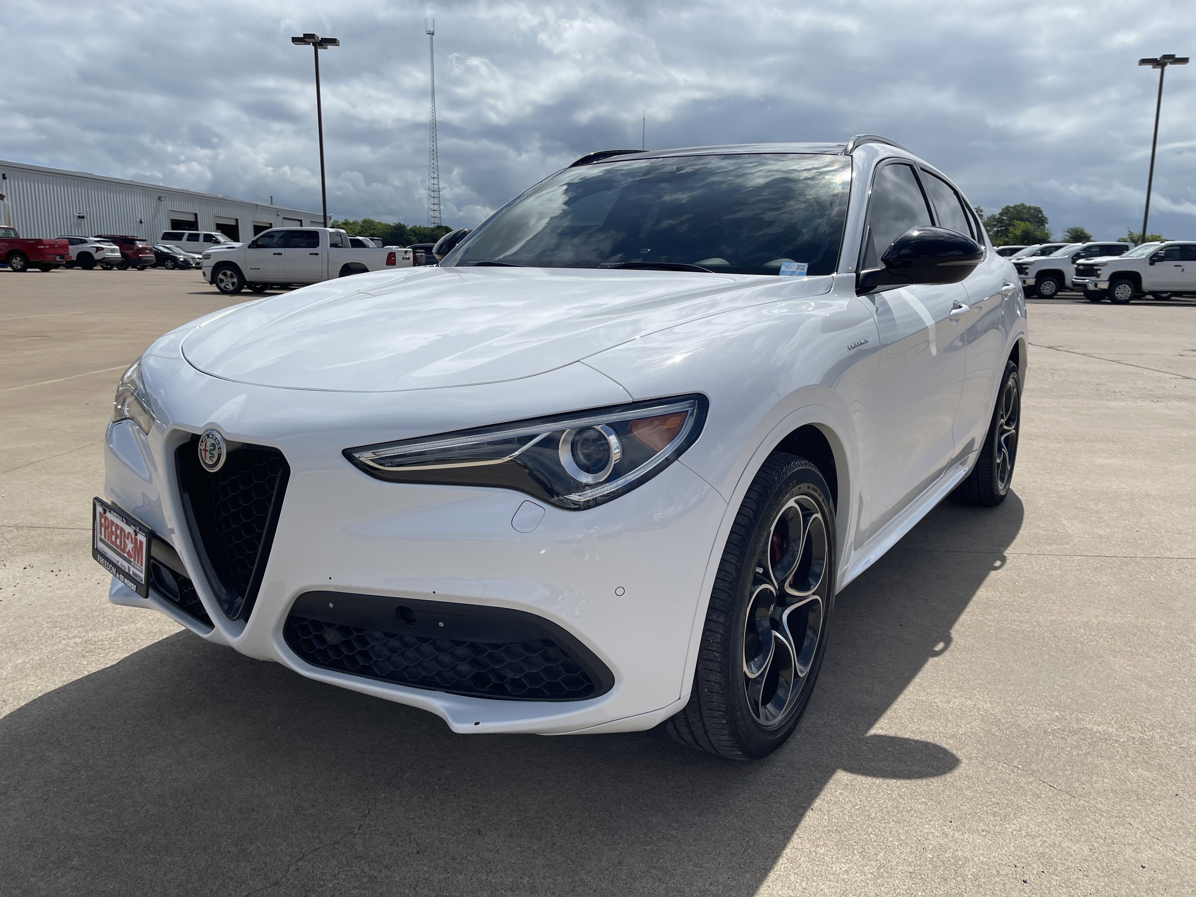 2022 Alfa Romeo Stelvio Veloce