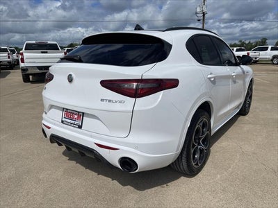 2022 Alfa Romeo Stelvio Veloce