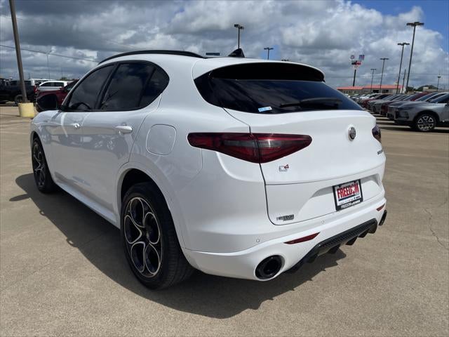 2022 Alfa Romeo Stelvio Veloce