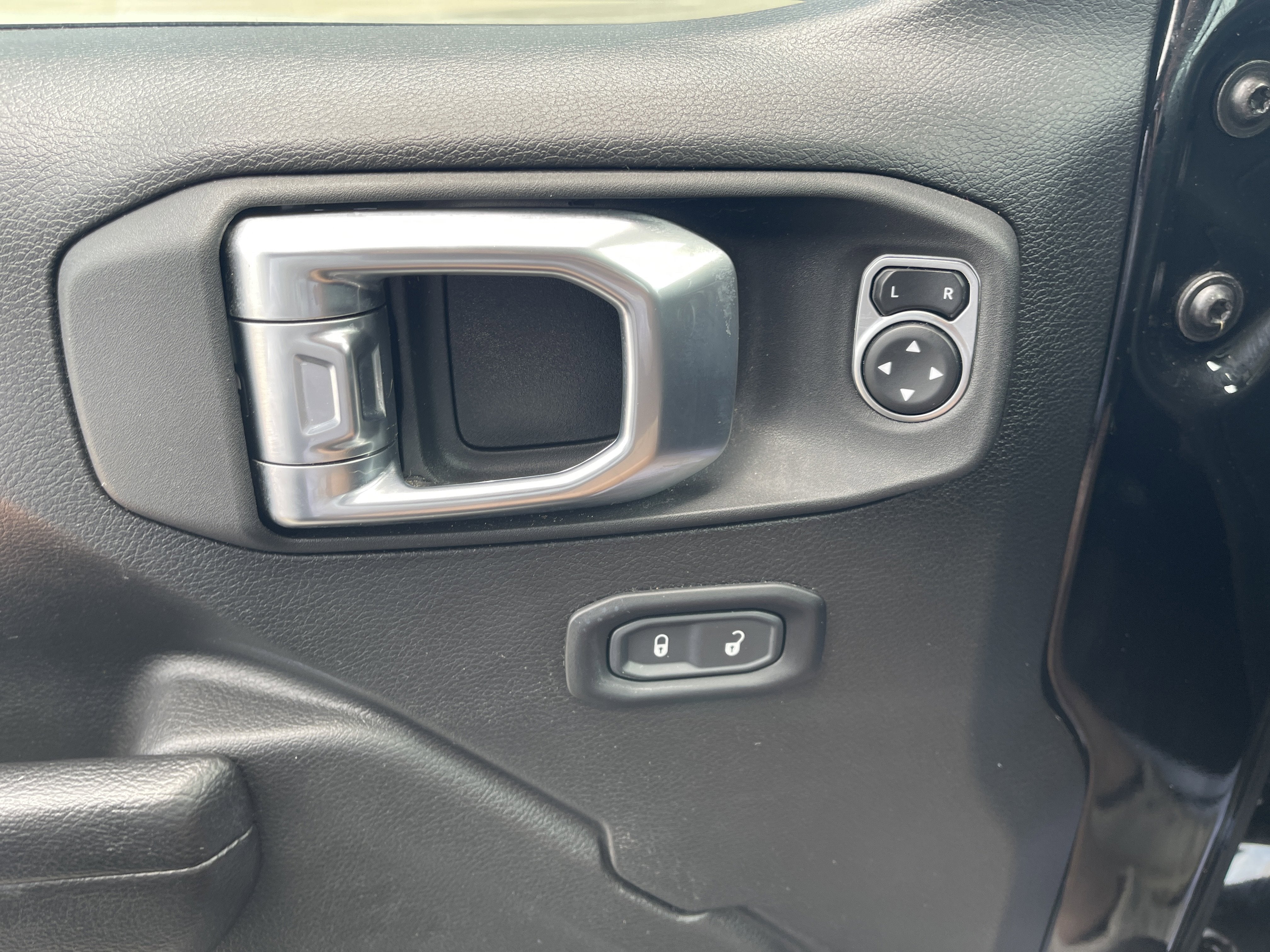 2023 Jeep Wrangler Freedom
