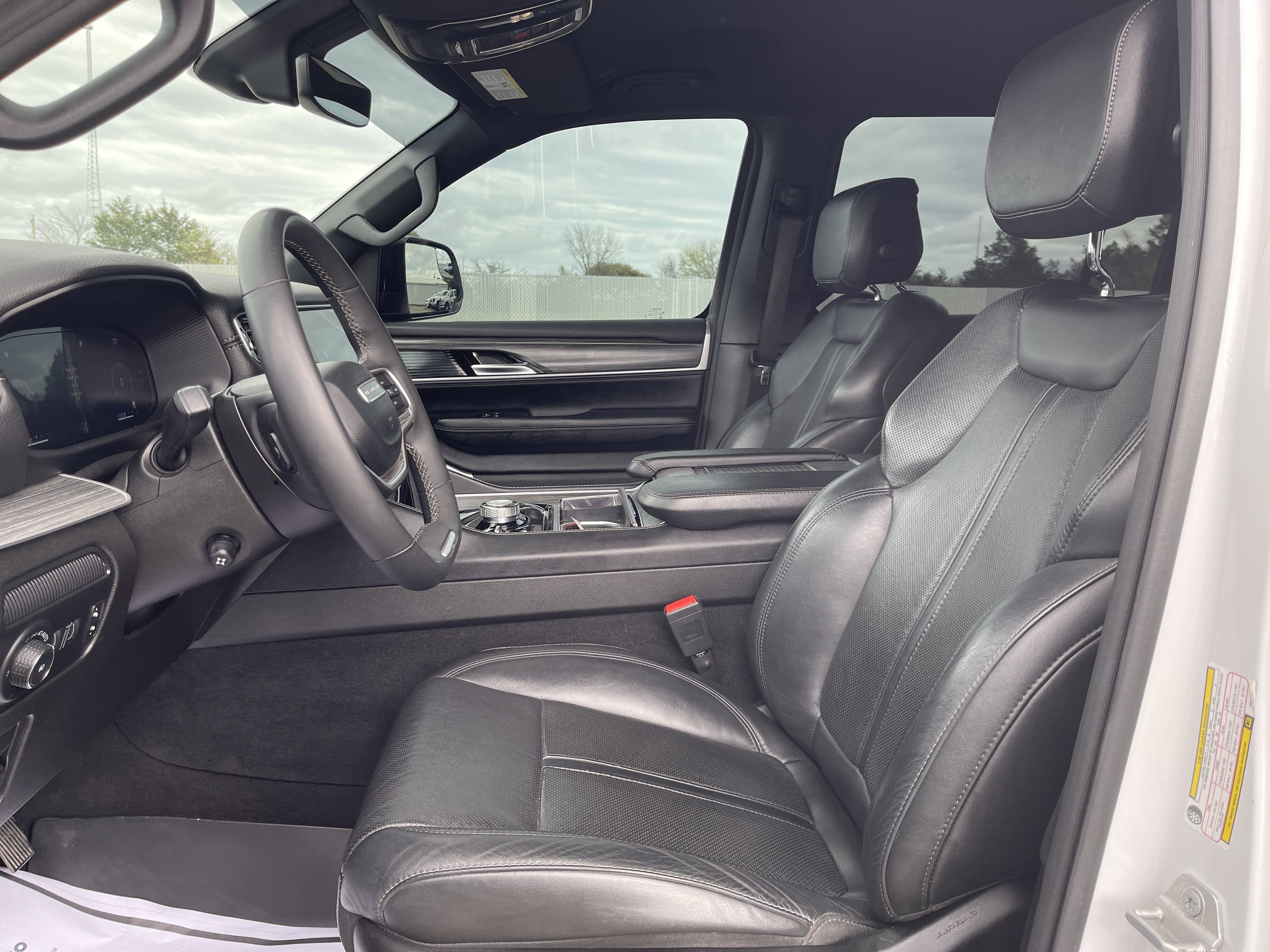 2023 Jeep Wagoneer L Series II