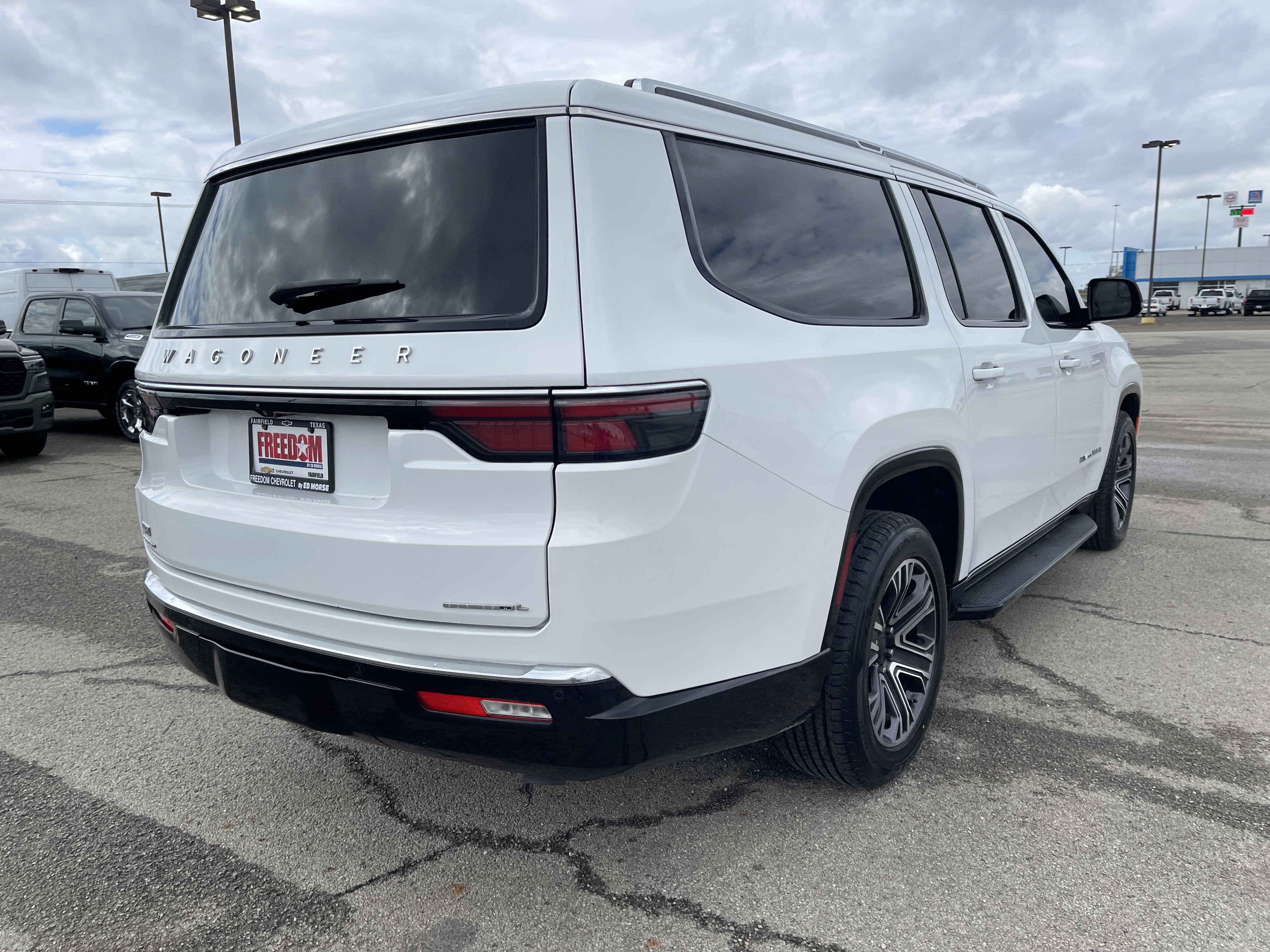 2023 Jeep Wagoneer L Series II